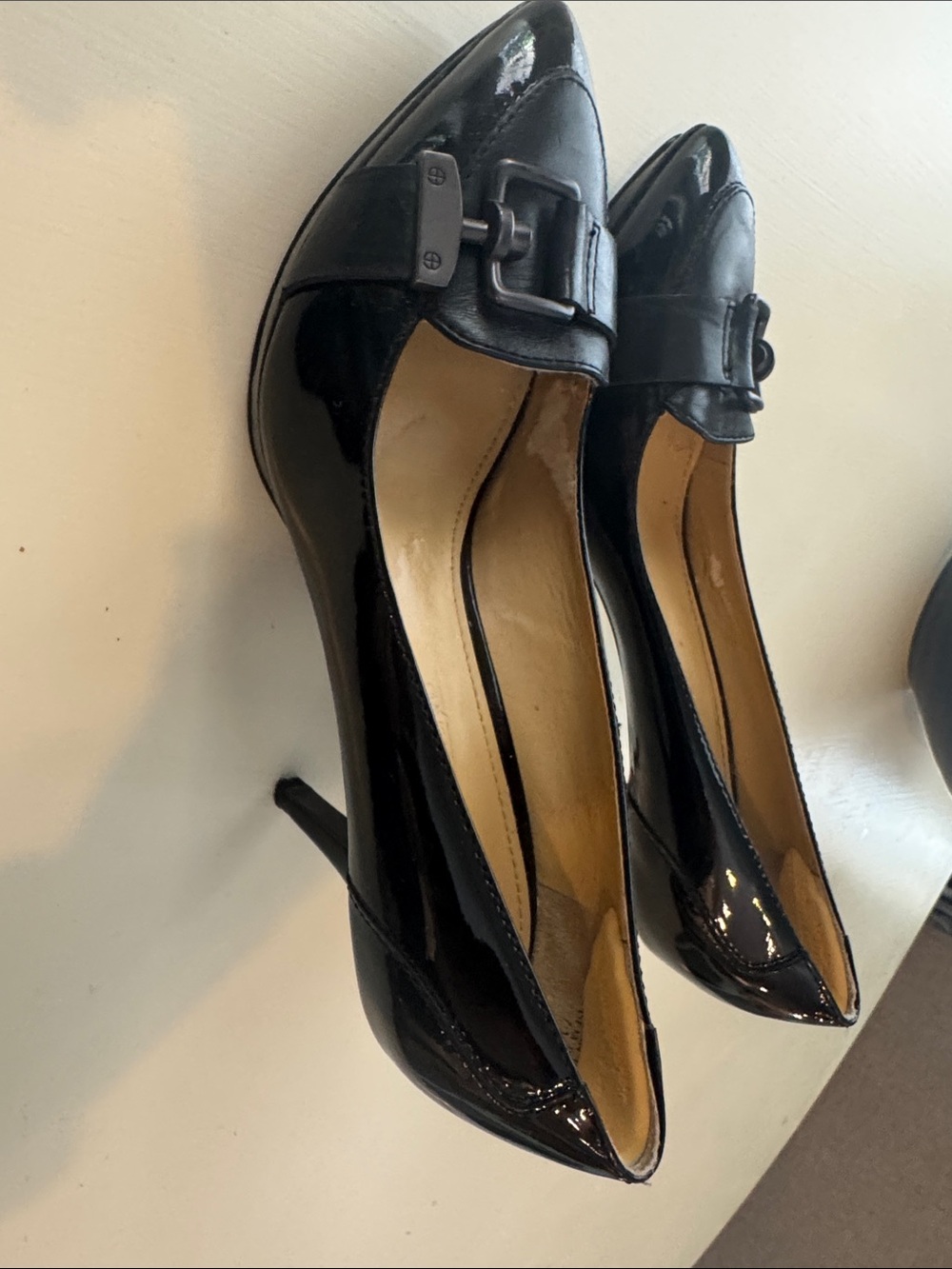 Women’s Black Patent Pointed-Toe Heels with Decorative Buckle